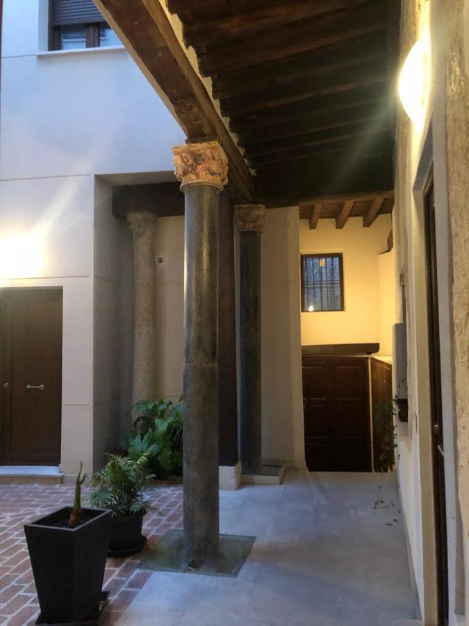 El Encanto De Alfileritos Apartamento Toledo